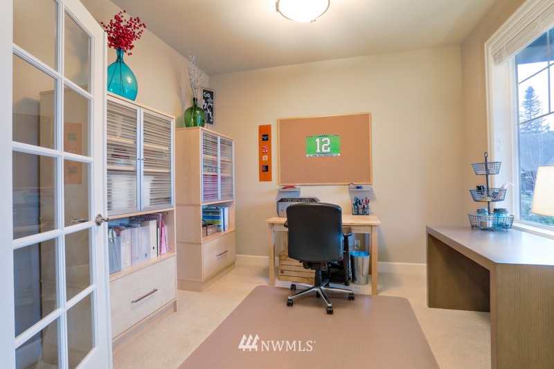 202 Ilwaco Place Southeast Renton, WA 98059 - Photo 14 of 25
