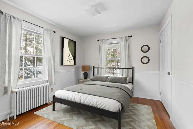 $359,900 | 4 Woodridge Road, Bethlehem, NY 12054