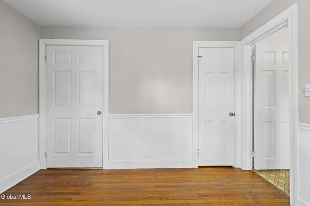 $359,900 | 4 Woodridge Road, Bethlehem, NY 12054