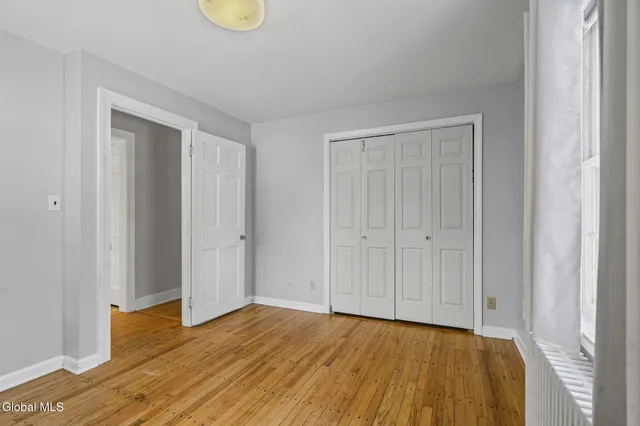 $359,900 | 4 Woodridge Road, Bethlehem, NY 12054