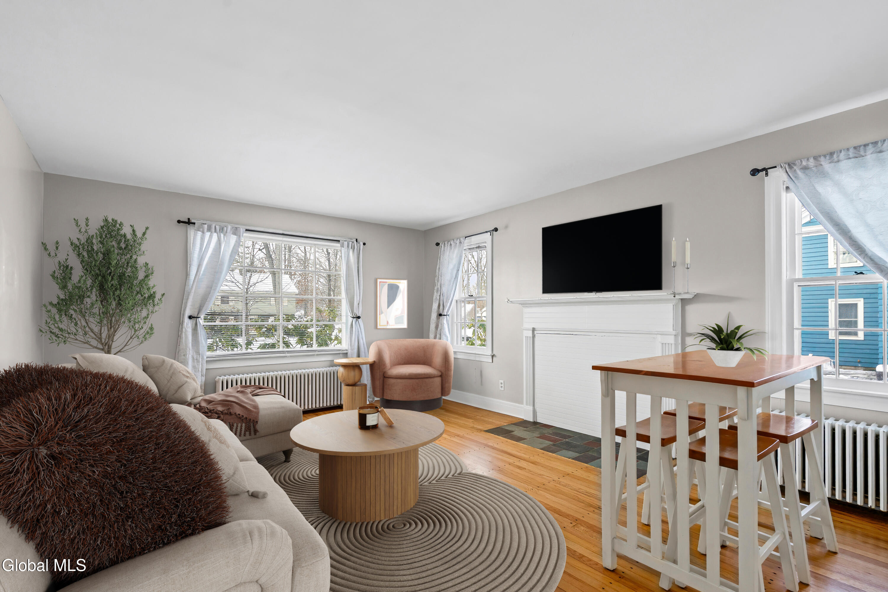 4 Woodridge Road Bethlehem, NY 12054 - Photo 18 of 45 1