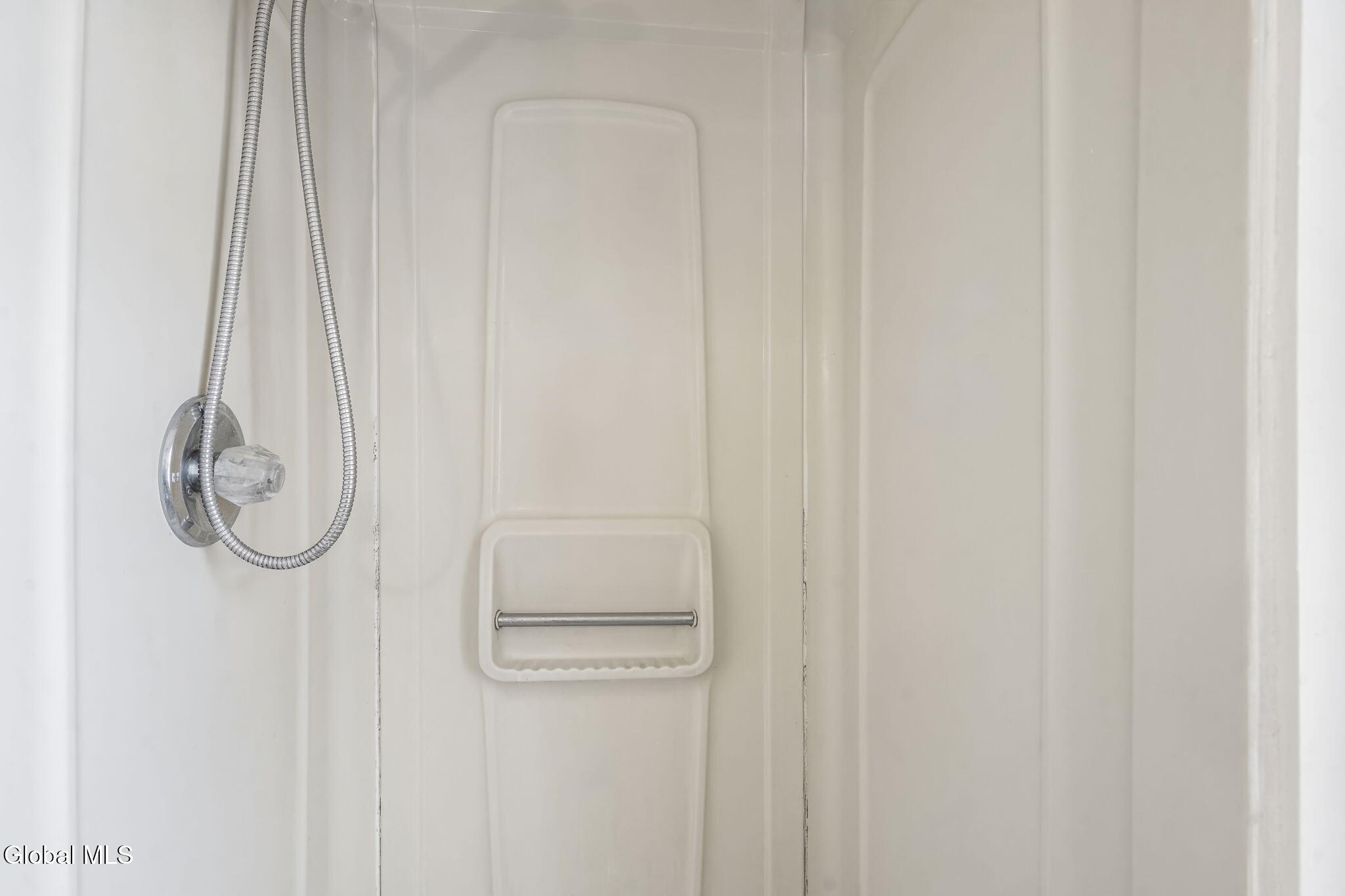 4 Woodridge Road Bethlehem, NY 12054 - Photo 31 of 45 27-web-or-mls-4-woodridge-rd