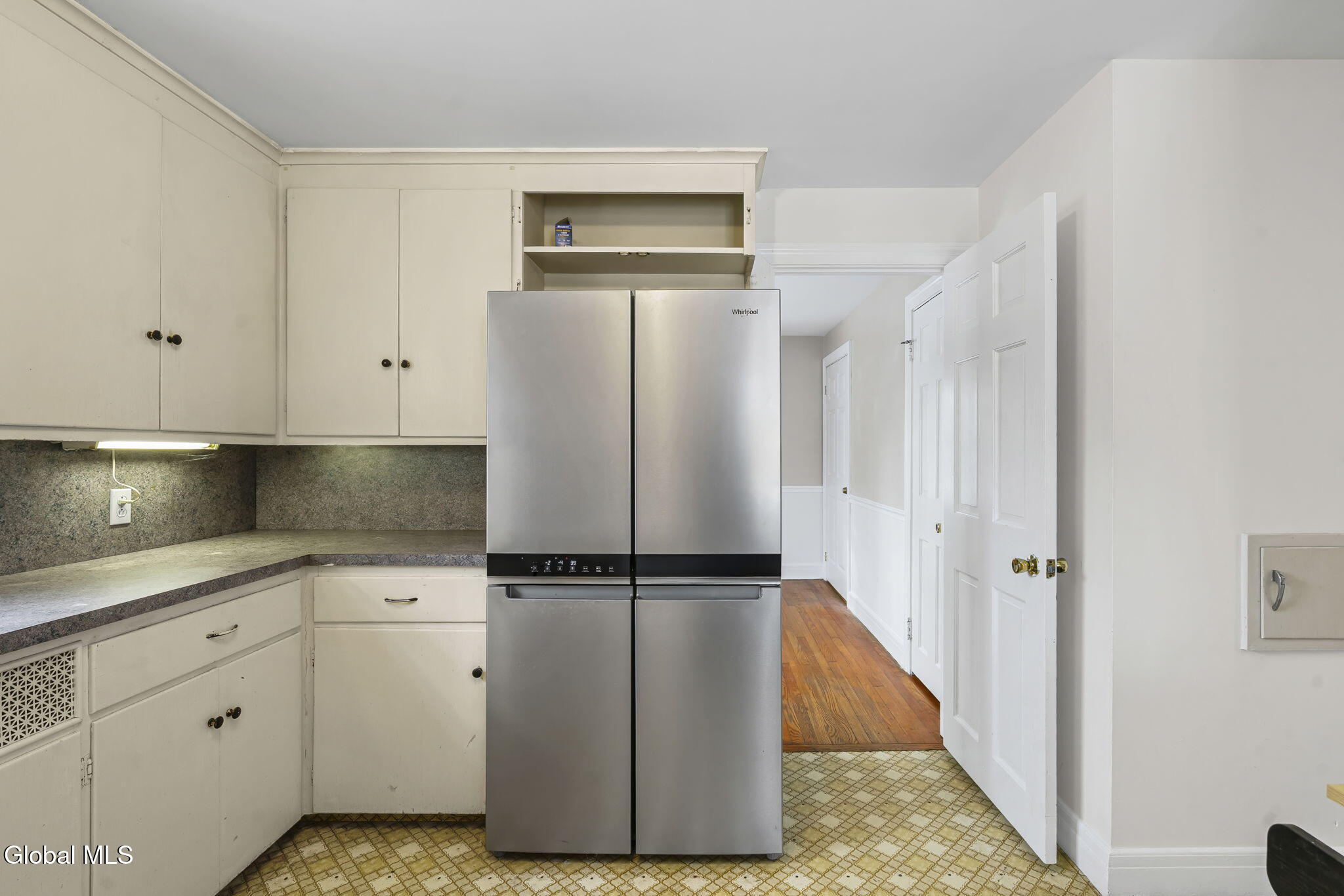 4 Woodridge Road Bethlehem, NY 12054 - Photo 5 of 45 16-web-or-mls-4-woodridge-rd