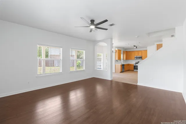 $2,950 | 962 River Terrace, New Braunfels, TX 78130