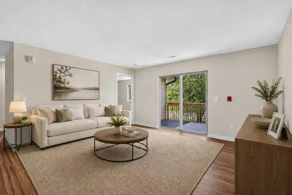 $274,900 | 1011 South 2nd Street, Unit 3, Delavan, WI 53115