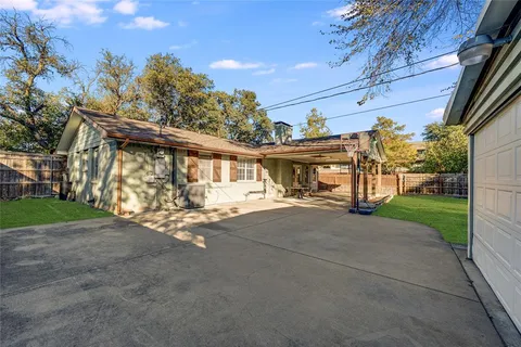 $459,000 | 330 North Brighton Avenue, Dallas, TX 75208