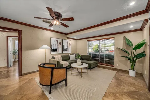 $459,000 | 330 North Brighton Avenue, Dallas, TX 75208