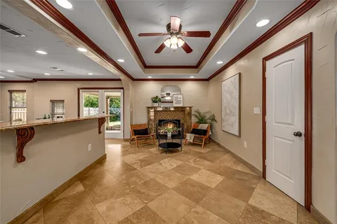 $459,000 | 330 North Brighton Avenue, Dallas, TX 75208