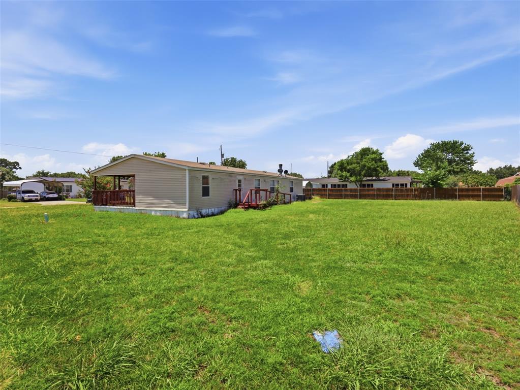 201 Oak Street Blue Ridge, TX 75424 - Photo 10 of 35