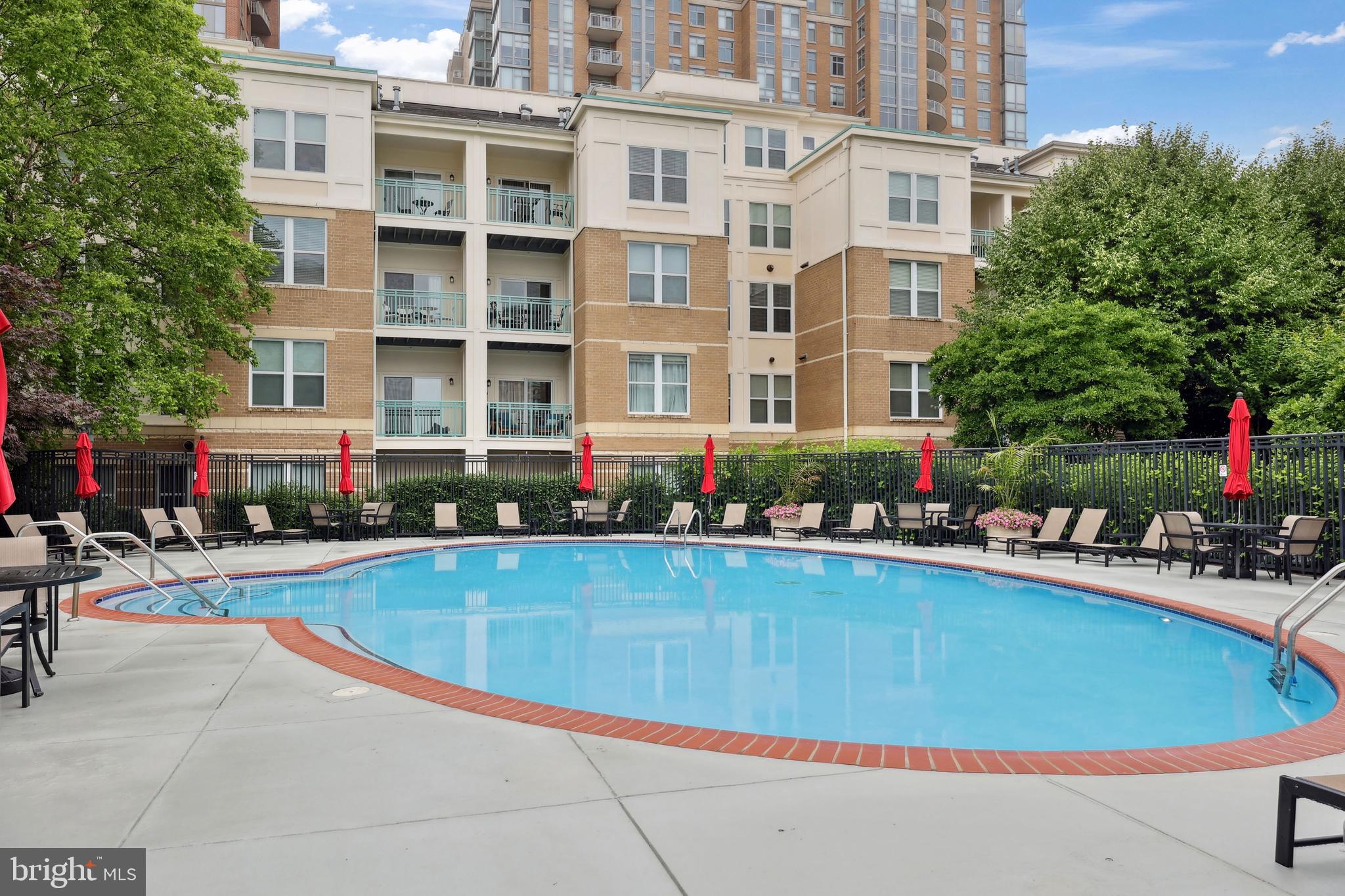 12000 Market Street, Unit 284 Reston, VA 20190 - Photo 24 of 37 Gallery Image 24