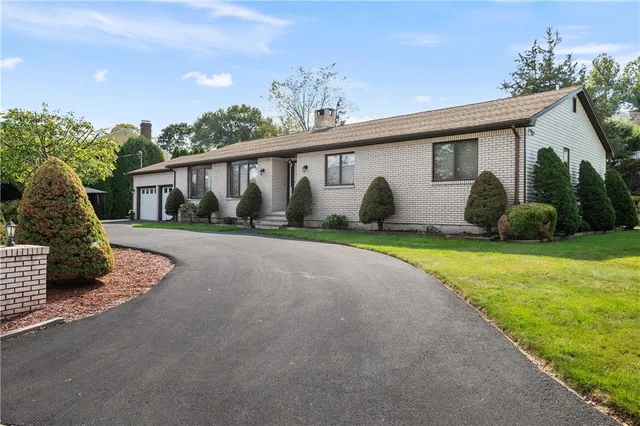 $699,900 | 1 Ashley Drive, Lincoln, RI 02865