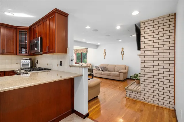 $699,900 | 1 Ashley Drive, Lincoln, RI 02865