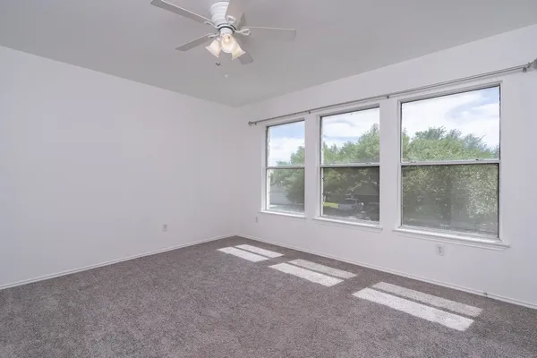 $2,000 | 1305 Water Spaniel Way, Round Rock, TX 78664