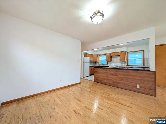 $2,500 | 519 Davis Avenue, Kearny, NJ 07032