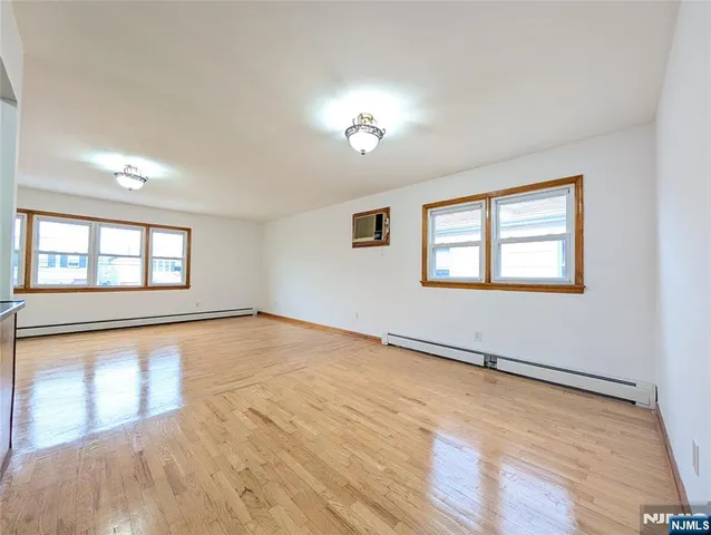 $2,500 | 519 Davis Avenue, Kearny, NJ 07032