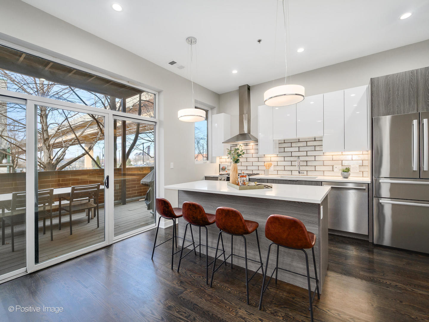 1802 South State Street, Unit 103 Chicago, IL 60616 - Photo 9 of 23