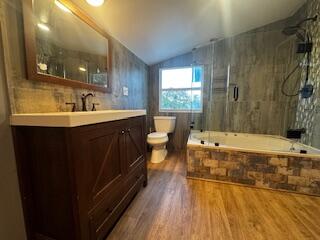 913 Lobster Lane Key Largo, FL 33037 - Photo 14 of 20 a spacious bathroom with a bathtub sink and mirror
