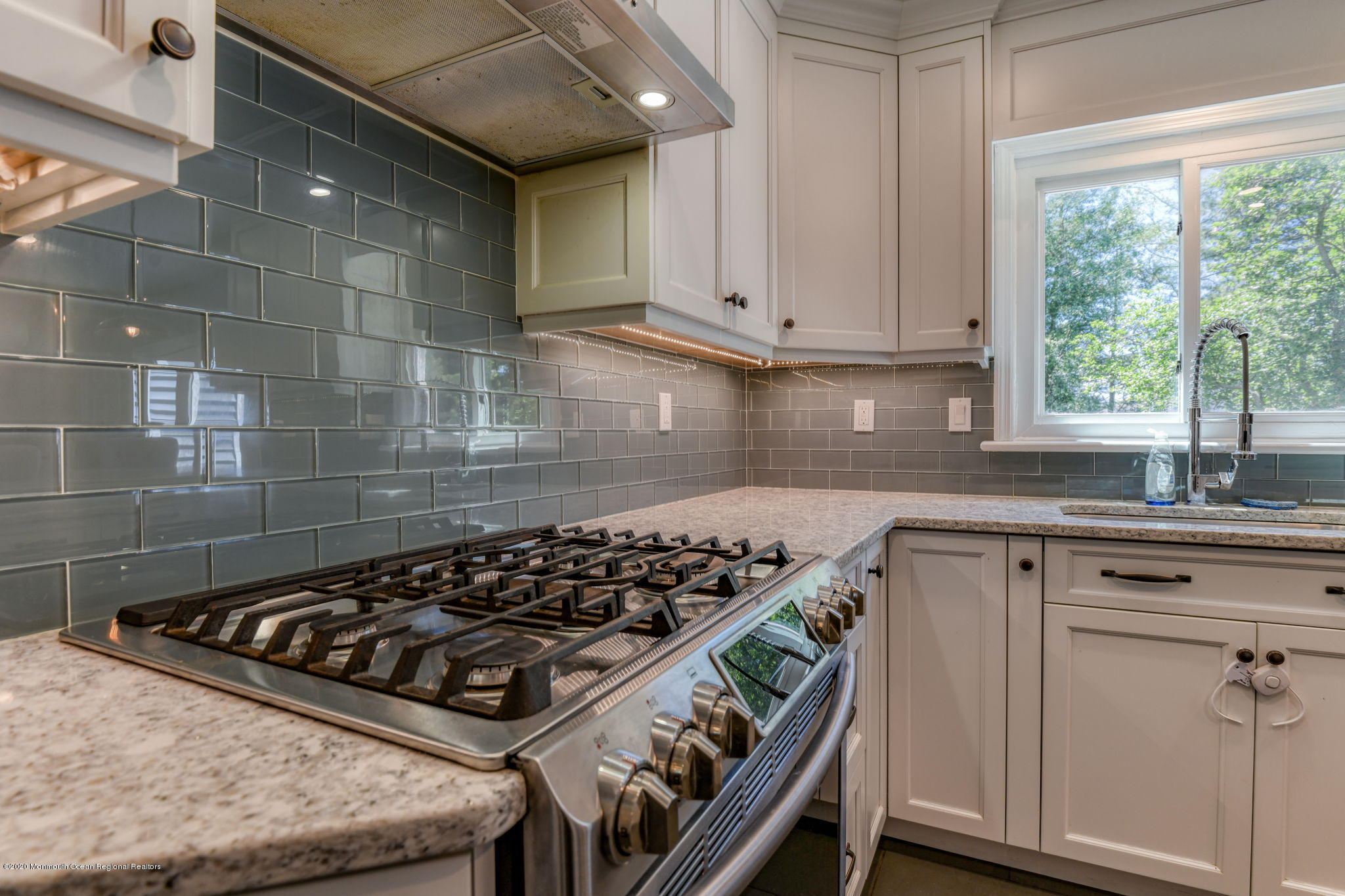 254 E Road Belford, NJ 07718 - Photo 13 of 44 254+E+Rd+Middletown-32-web