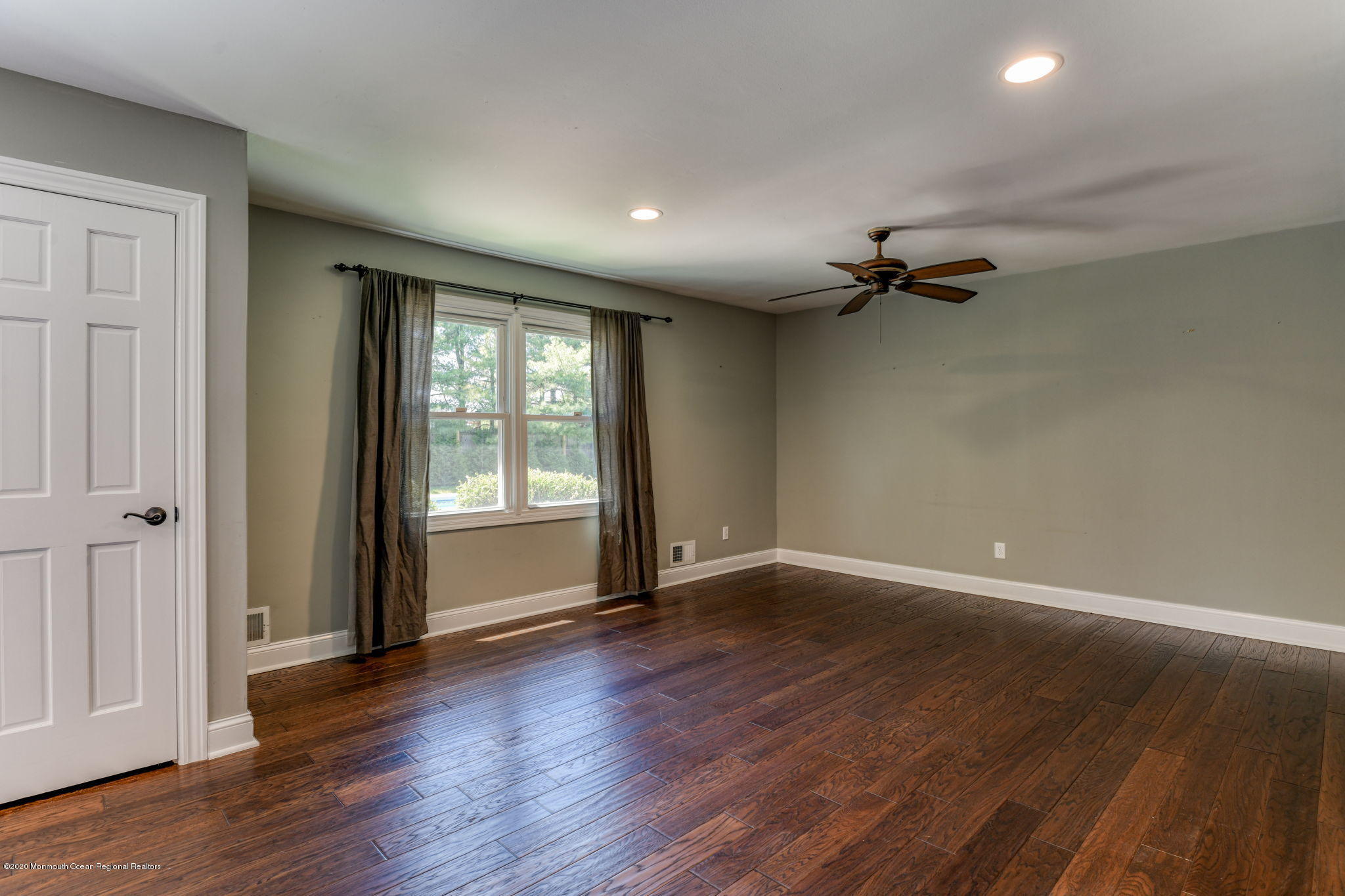 254 E Road Belford, NJ 07718 - Photo 17 of 44 254+E+Rd+Middletown-2-web