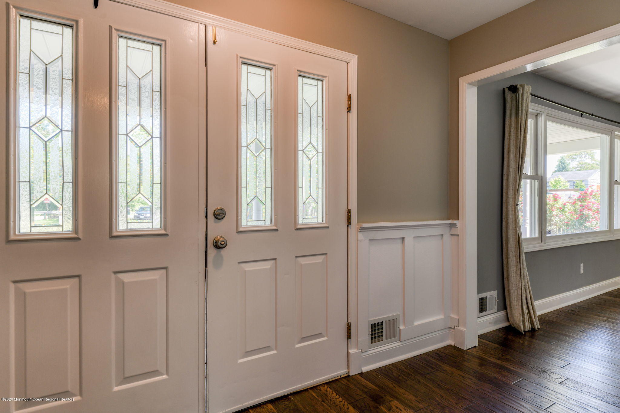 254 E Road Belford, NJ 07718 - Photo 3 of 44 254+E+Rd+Middletown-22-web