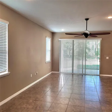 $2,250 | 36142 Laguna Hills Circle, Zephyrhills, FL 33541