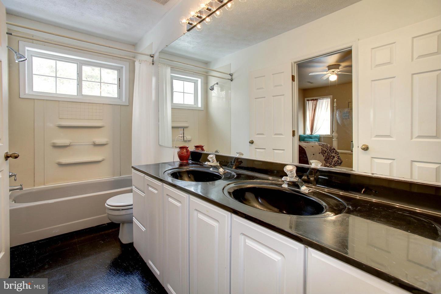 23420 Neck Road Aquasco, MD 20608 - Photo 20 of 30 Bath