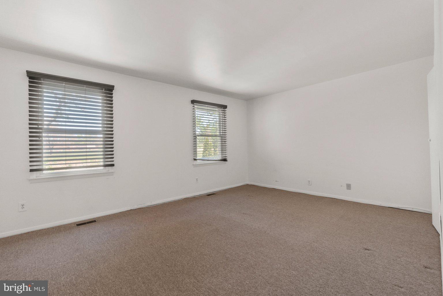 2636 Pearwood Road Baltimore, MD 21234 - Photo 24 of 36 Gallery Image 24