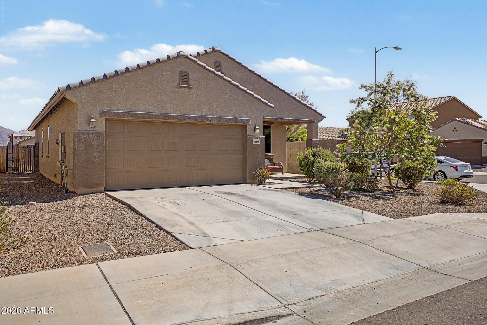 10445 West Cordes Road Tolleson, AZ 85353 - Photo 3 of 26
