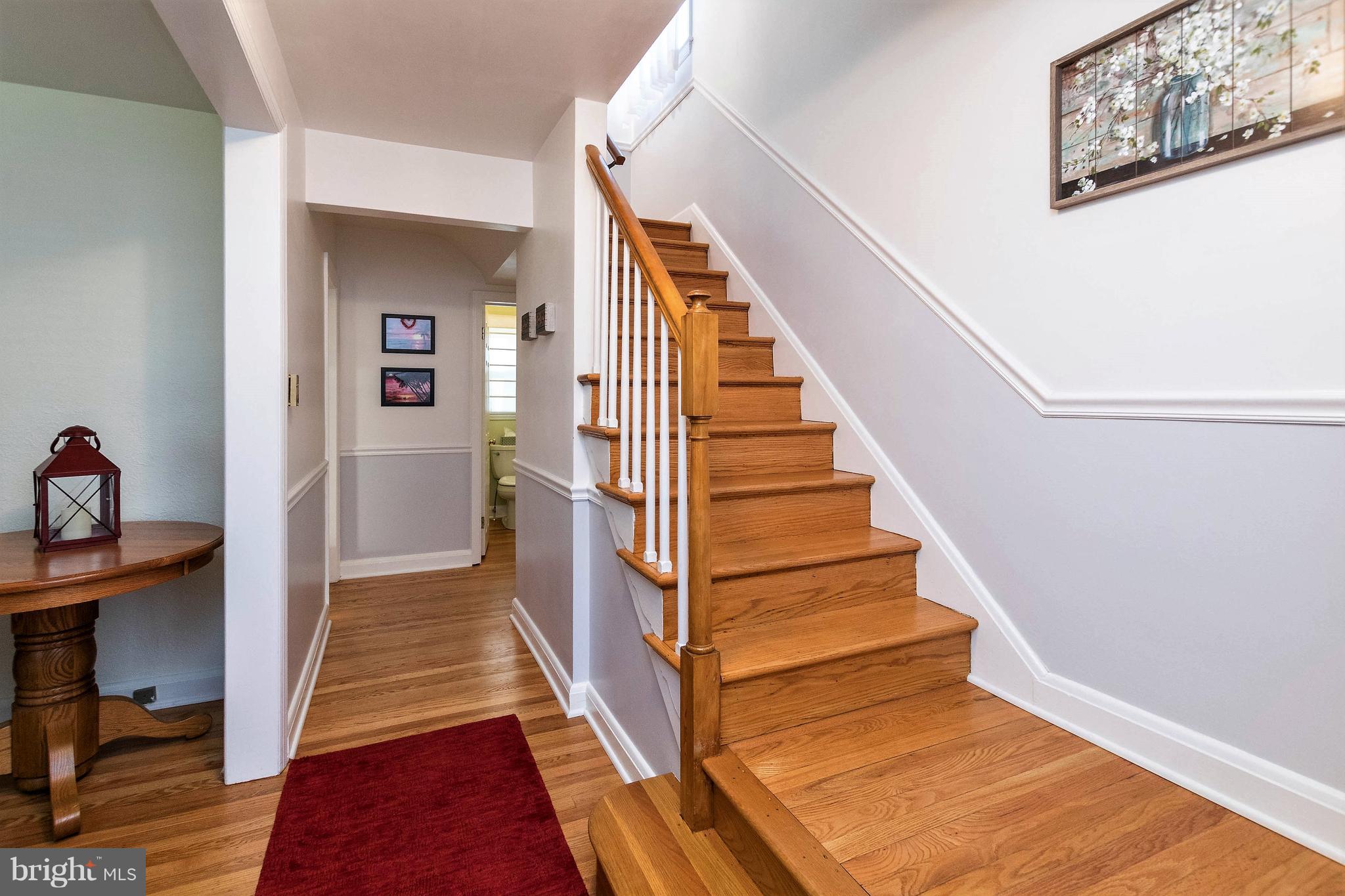 221 Ridgeway Road Catonsville, MD 21228 - Photo 5 of 60 Entry with gorgeous hardwood