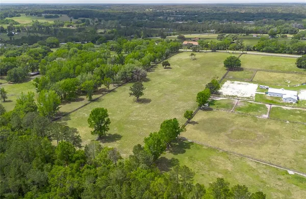 $525,000 | 329 Reddick, Reddick, FL 32686