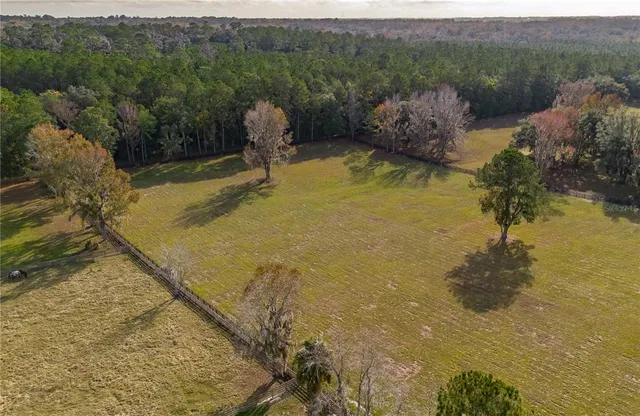 $525,000 | 329 Reddick, Reddick, FL 32686