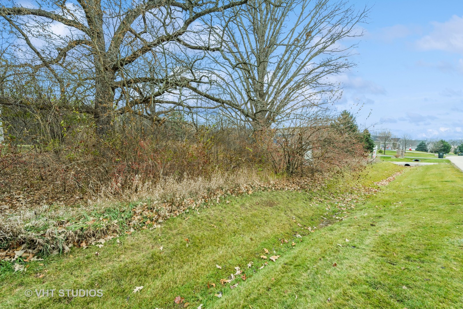 23865 North River Road Cary, IL 60013 - Photo 11 of 22 Gallery Image 11