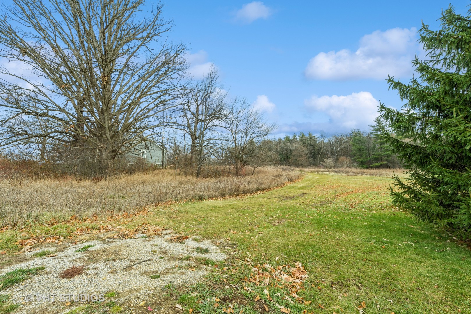 23865 North River Road Cary, IL 60013 - Photo 4 of 22 Gallery Image 4