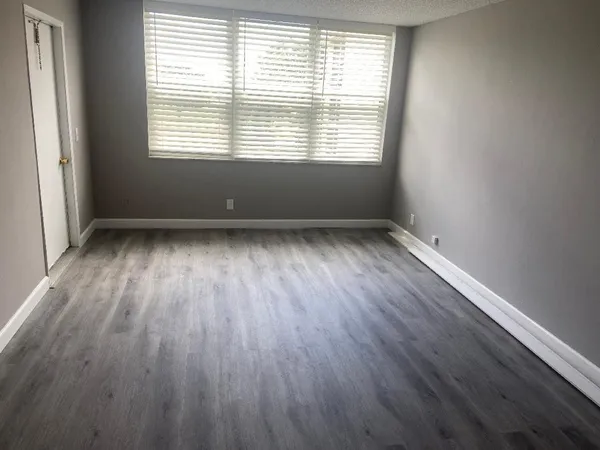 $1,799 | 9461 Evergreen Place, Unit 306, Davie, FL 33324