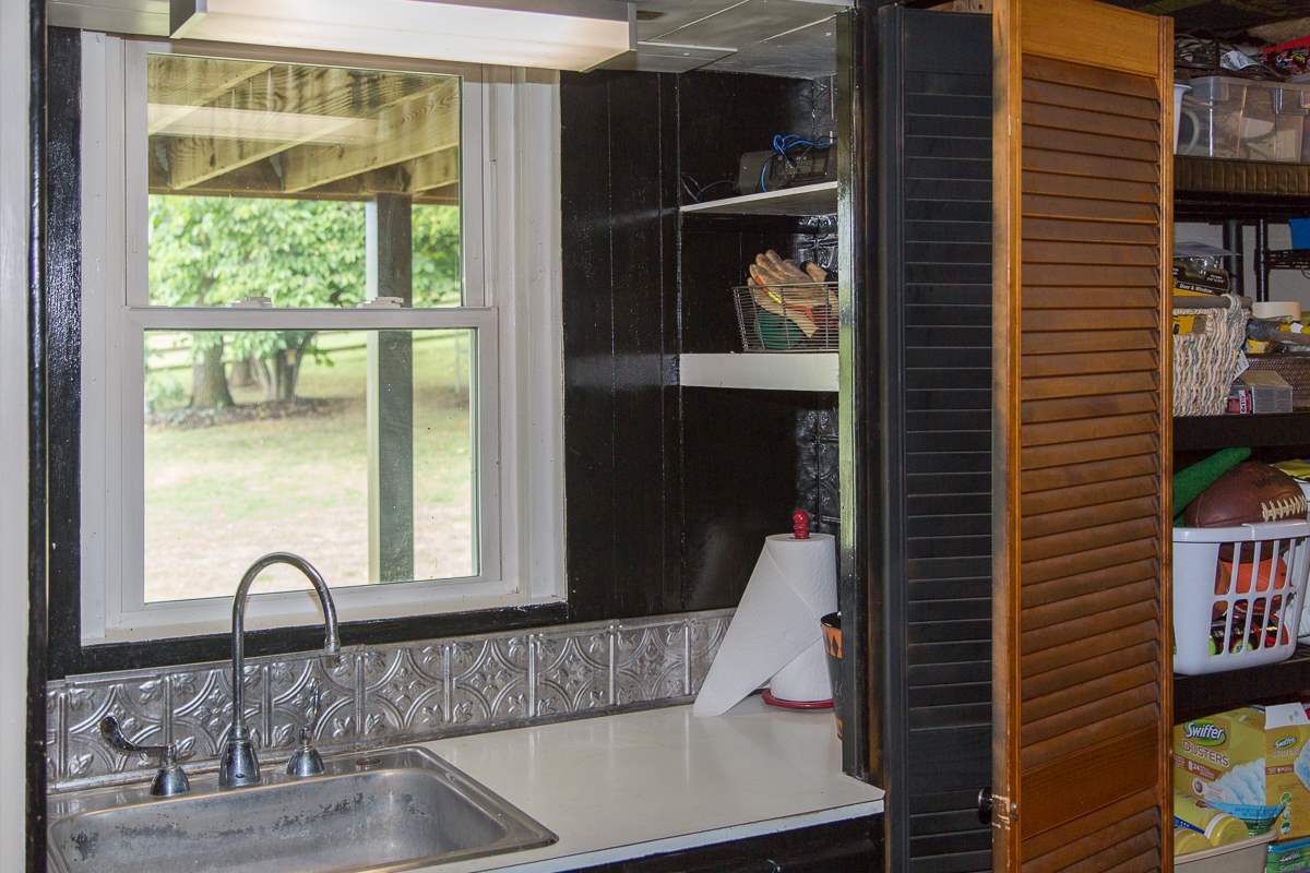 5720 Battlefield Road Harrisonburg, VA 22801 - Photo 31 of 41 a view of a kitchen area with furniture