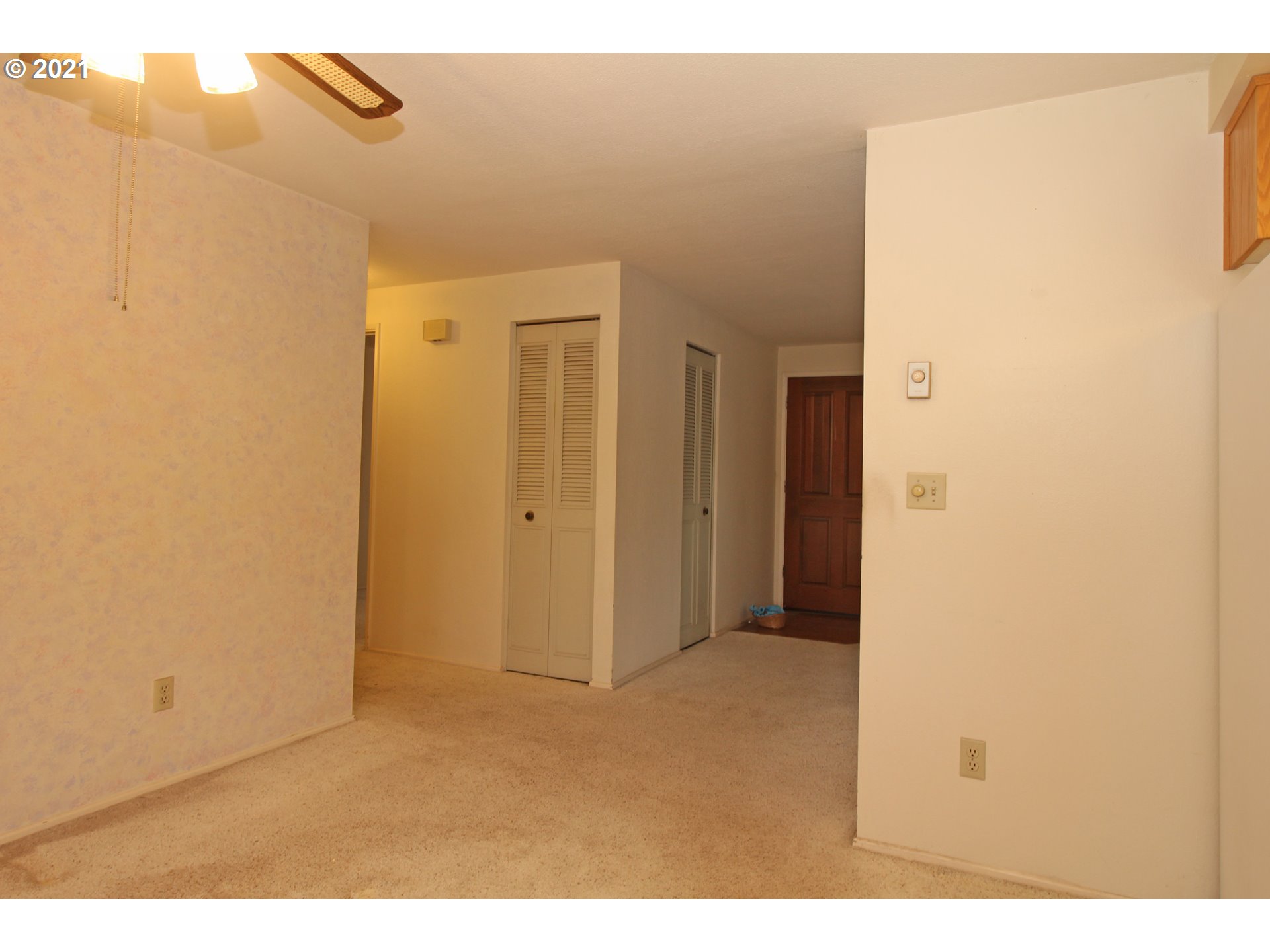 6988 B Street Springfield, OR 97478 - Photo 14 of 31