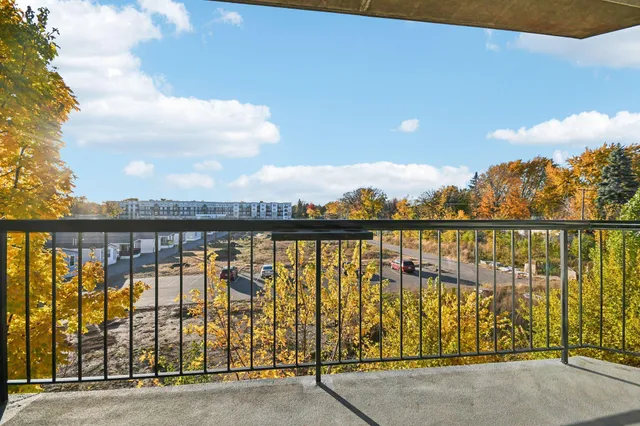 $134,900 | 2601 Kenzie Terrace, Unit 217, St. Anthony, MN 55418