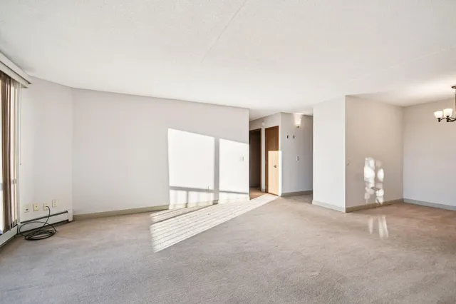 $134,900 | 2601 Kenzie Terrace, Unit 217, St. Anthony, MN 55418