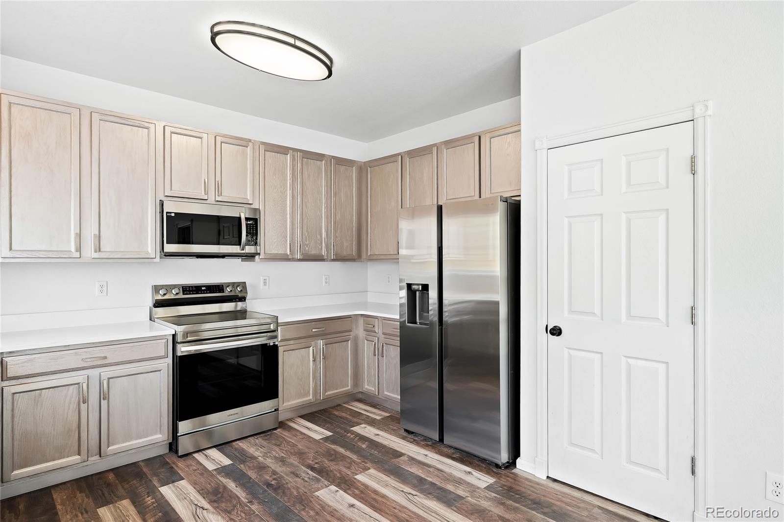 8303 South Pierce Way Littleton, CO 80128 - Photo 16 of 41 Gallery Image 16