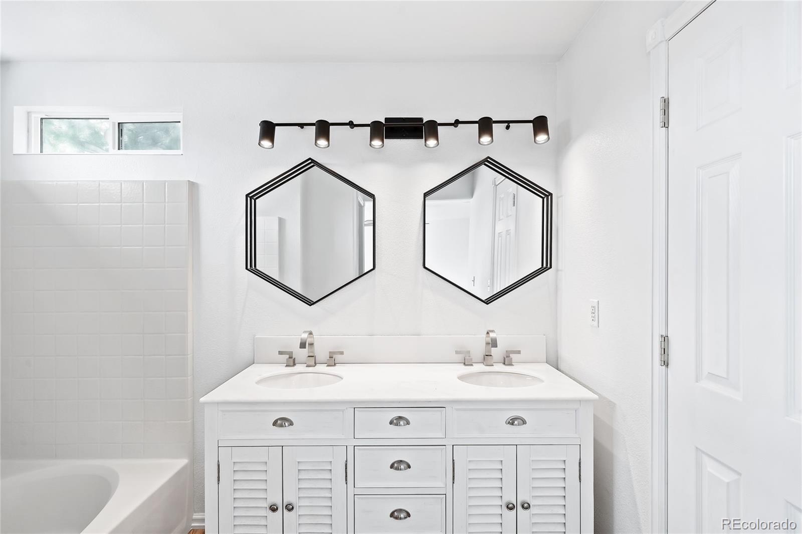 8303 South Pierce Way Littleton, CO 80128 - Photo 28 of 41 Gallery Image 28