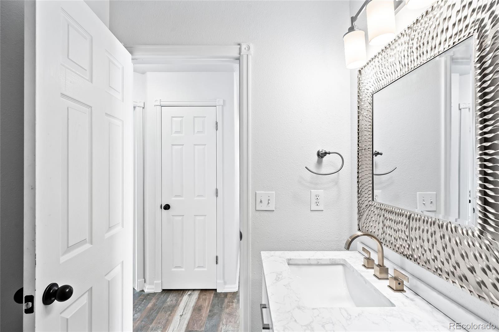 8303 South Pierce Way Littleton, CO 80128 - Photo 33 of 41 Gallery Image 33