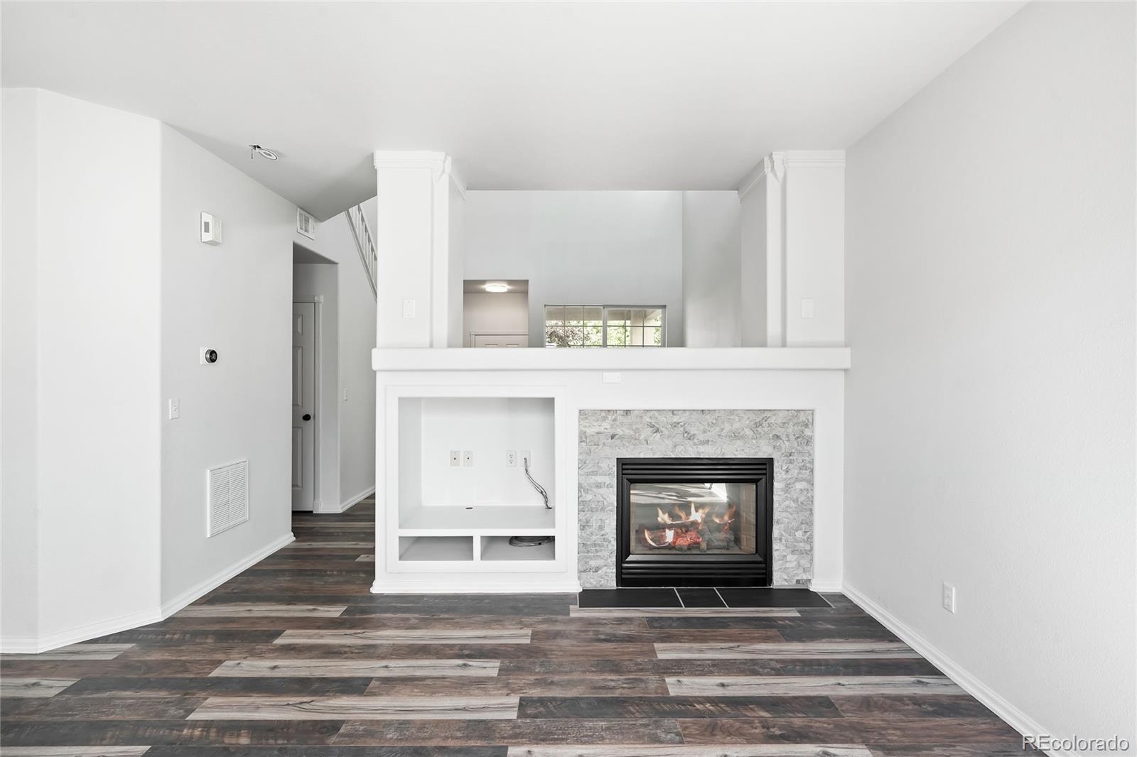 8303 South Pierce Way Littleton, CO 80128 - Photo 10 of 41 Gallery Image 10