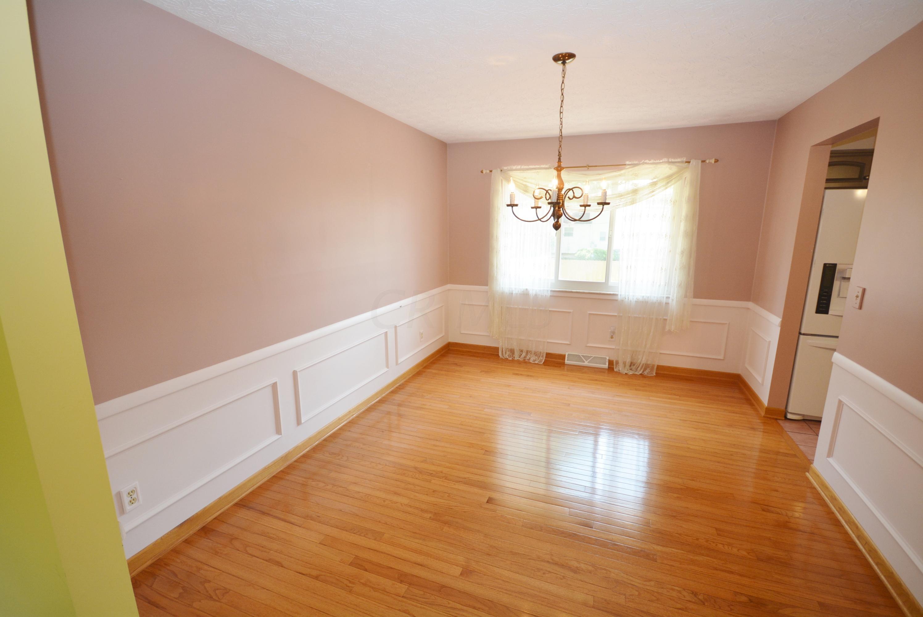 5474 Cedarbush Road Columbus, OH 43229 - Photo 15 of 38 Gallery Image 15