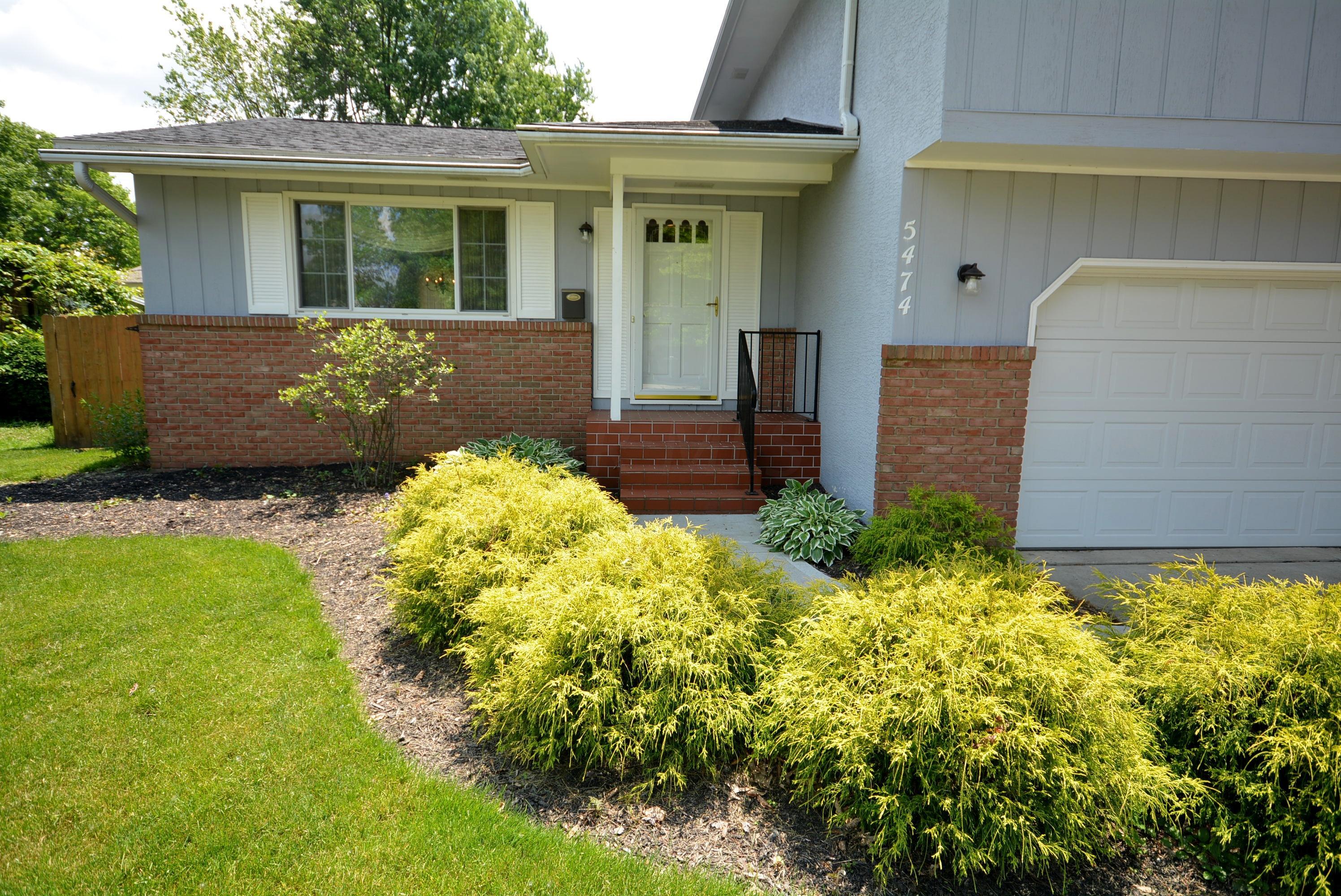 5474 Cedarbush Road Columbus, OH 43229 - Photo 2 of 38 Gallery Image 2