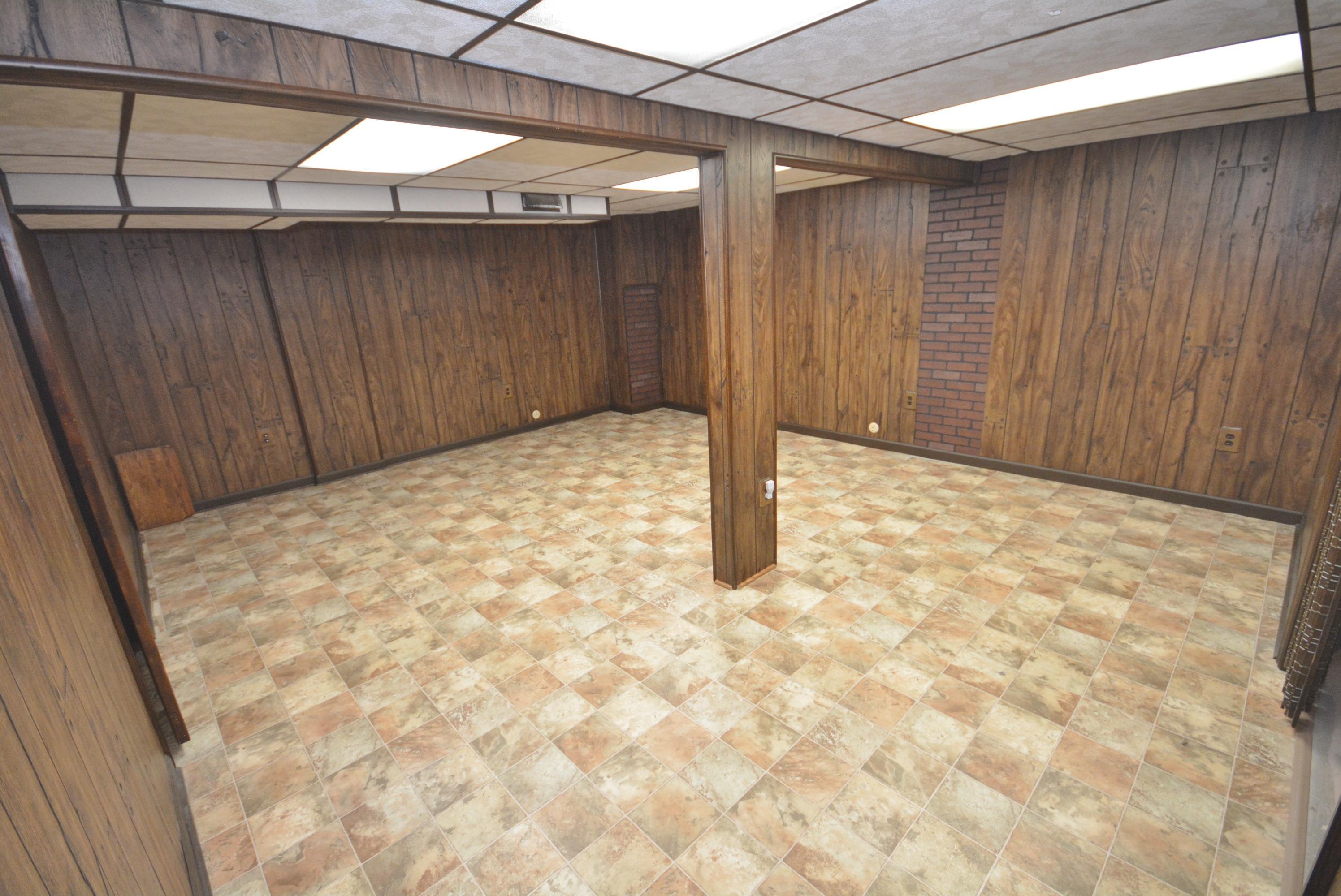 5474 Cedarbush Road Columbus, OH 43229 - Photo 36 of 38 Gallery Image 36