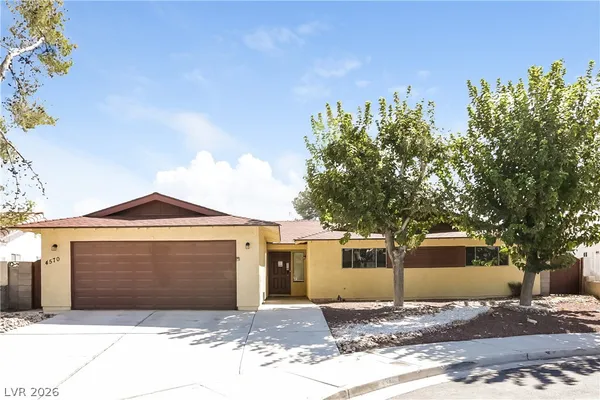 $2,130 | 4570 Paseo El Rio Drive, Las Vegas, NV 89121