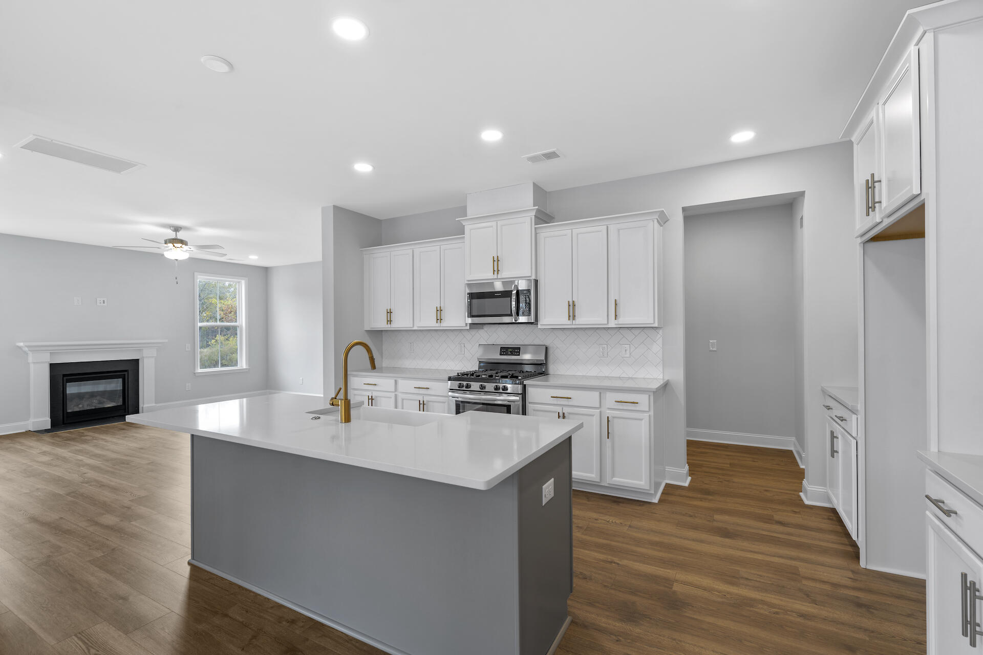 415 Grove End Road Moncks Corner, SC 29461 - Photo 6 of 30 SDH03902