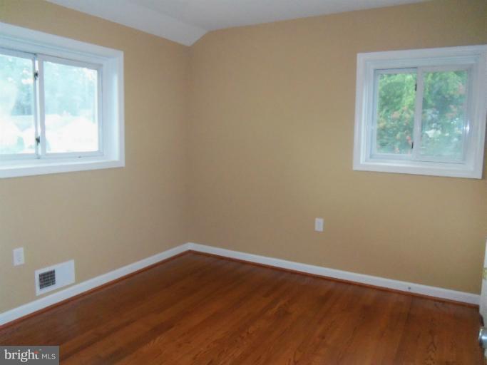 2201 Prichard Road Wheaton, MD 20902 - Photo 21 of 25 Bedroom (Master)