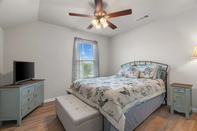 $315,000 | 608 Porcupine Drive, Springtown, TX 76082