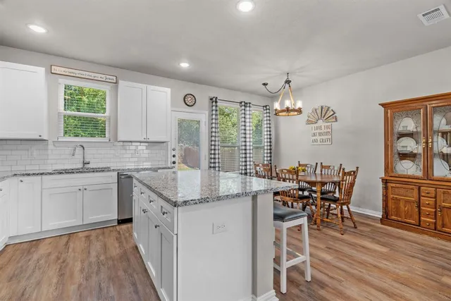 $315,000 | 608 Porcupine Drive, Springtown, TX 76082